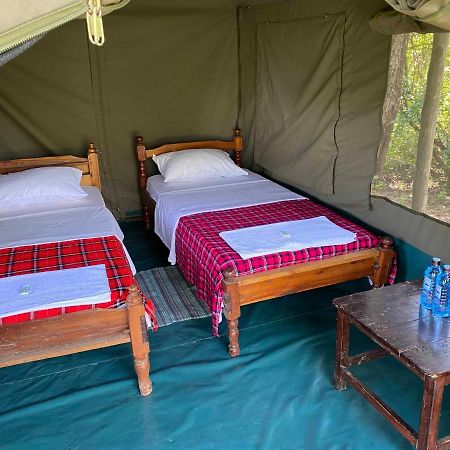 Hotel Maasai Simba Camp à Amboseli Extérieur photo