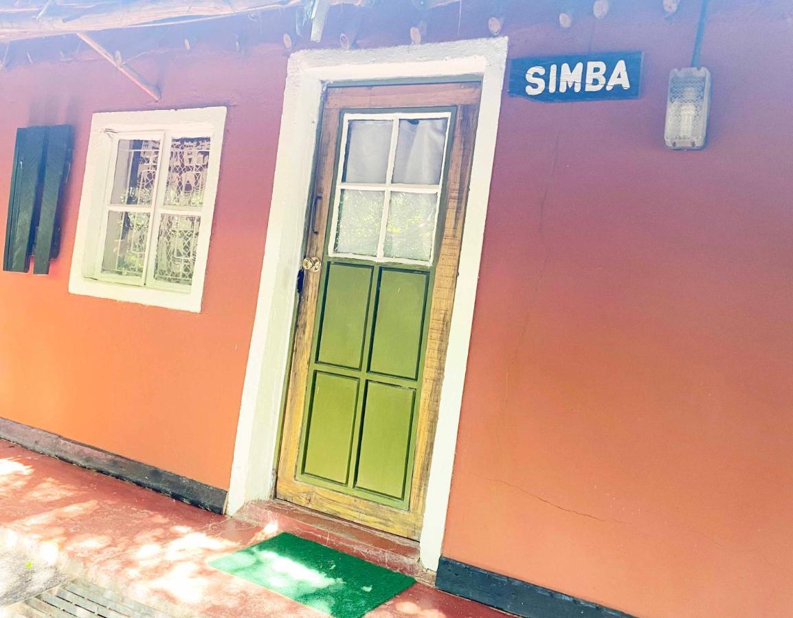 Hotel Maasai Simba Camp à Amboseli Extérieur photo