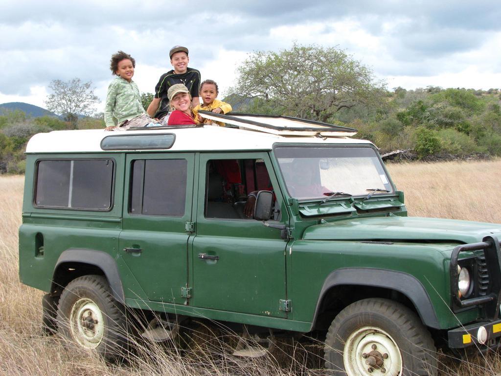 Hotel Maasai Simba Camp à Amboseli Extérieur photo