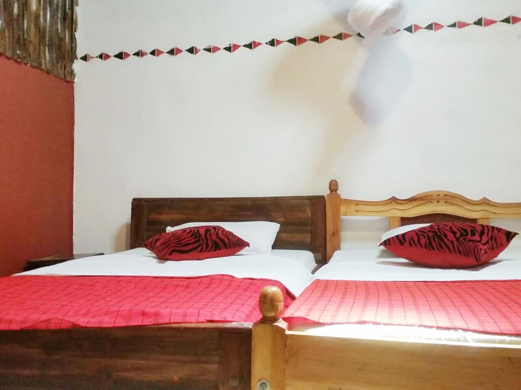 Hotel Maasai Simba Camp à Amboseli Extérieur photo